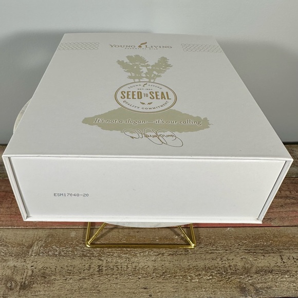 🔥SALE 4/$25 Young Living EMPTY Box, Essential Oil Storage or Display, EUC - Picture 9 of 16
